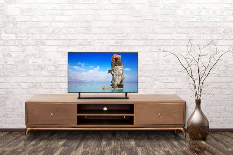 Empty interior of room with vase over brick wall background 3d rendering