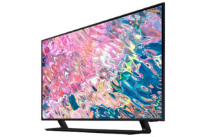qa43q60bakxxd_005_dynamic1_black.jpg