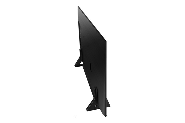 qa43q60bakxxd_008_dynamic-back_black.jpg